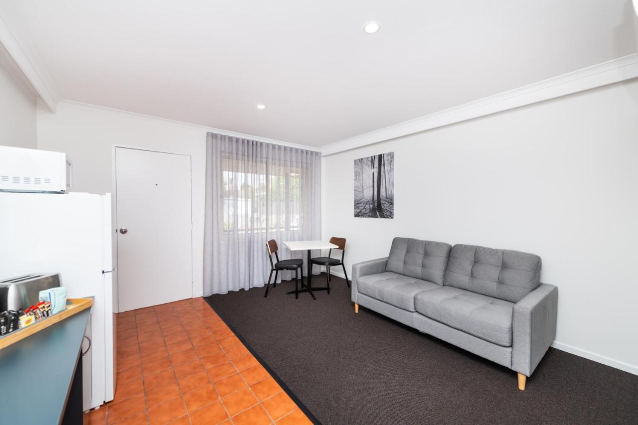 River Motel Queanbeyan Exterior foto